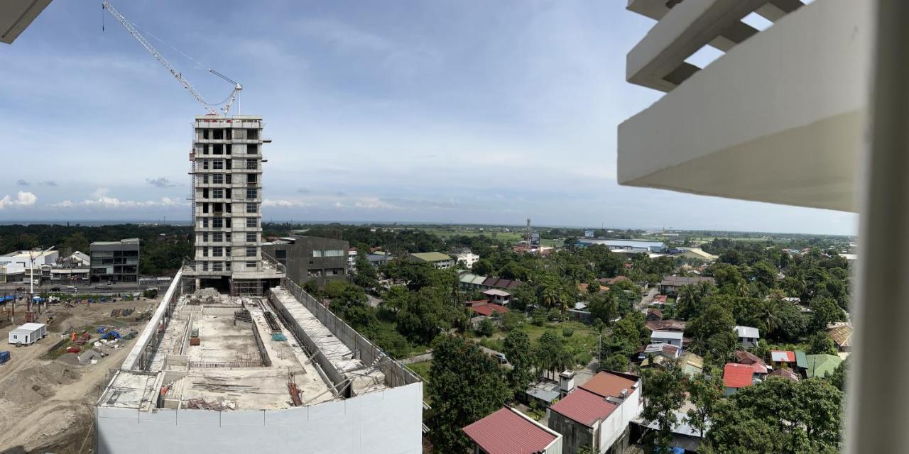 Lovely Studio Condominiums At Mesavirre Garden Residences 巴科洛德 外观 照片
