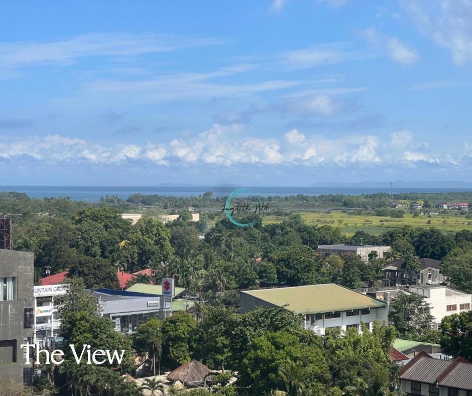 Lovely Studio Condominiums At Mesavirre Garden Residences 巴科洛德 外观 照片