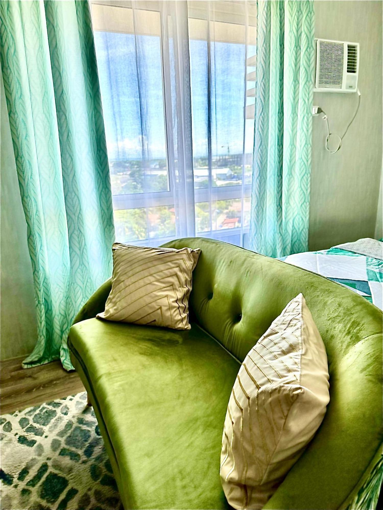 Lovely Studio Condominiums At Mesavirre Garden Residences 巴科洛德 外观 照片